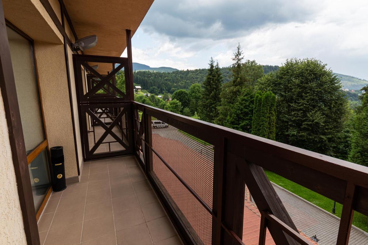 Hotel Edelweiss Jaremtsche Exterior foto
