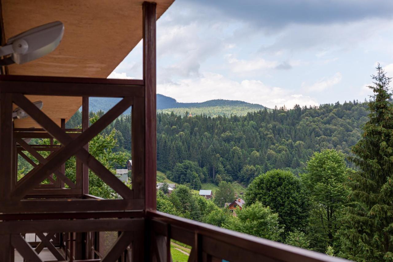 Hotel Edelweiss Jaremtsche Exterior foto
