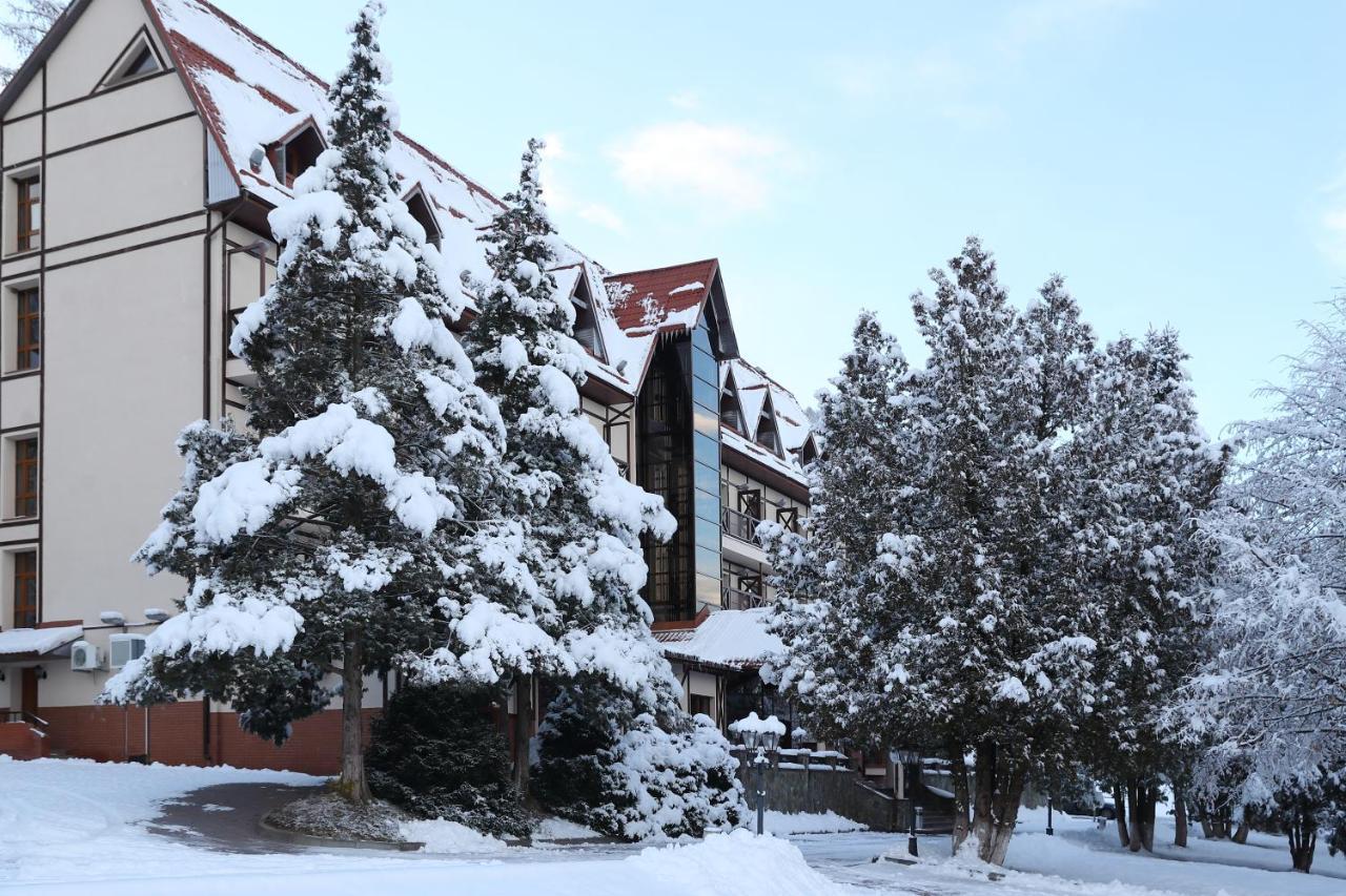 Hotel Edelweiss Jaremtsche Exterior foto
